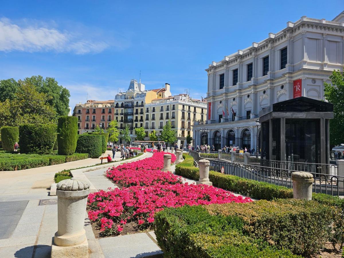 Centrica Habitacion Bed and Breakfast Μαδρίτη Εξωτερικό φωτογραφία